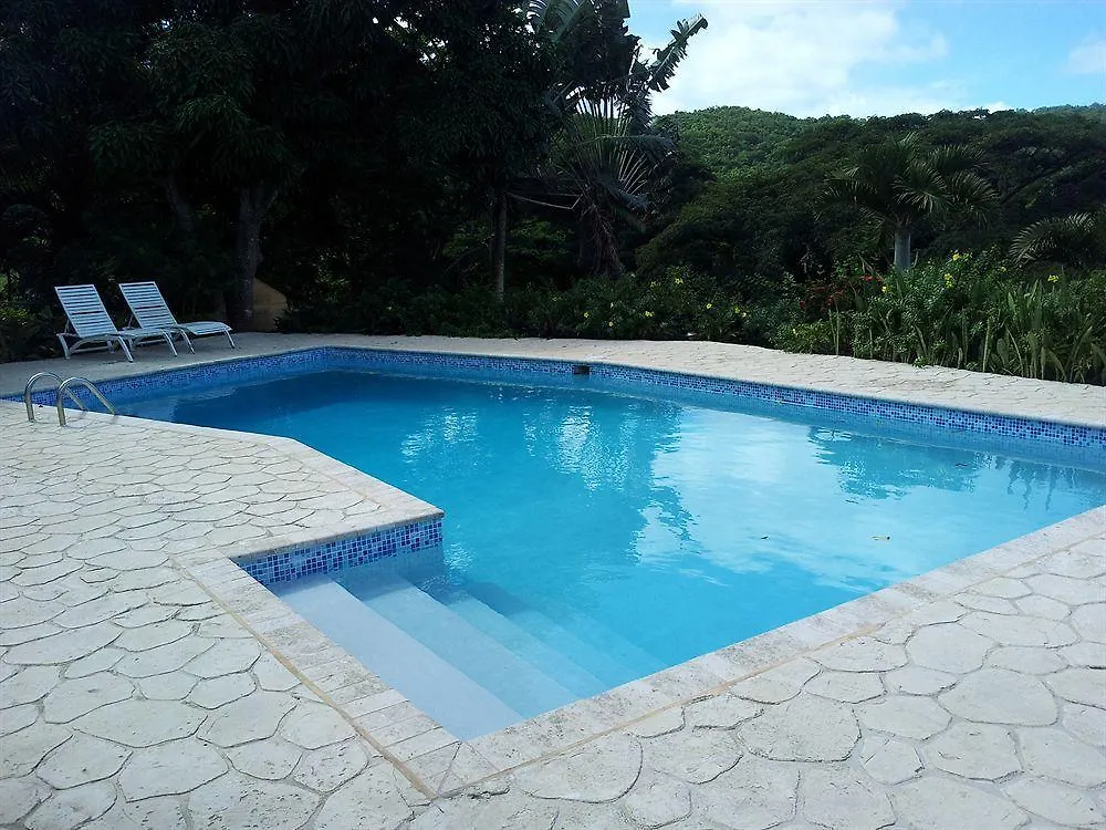 The Crow'S Nest Inn Vieques Hotel